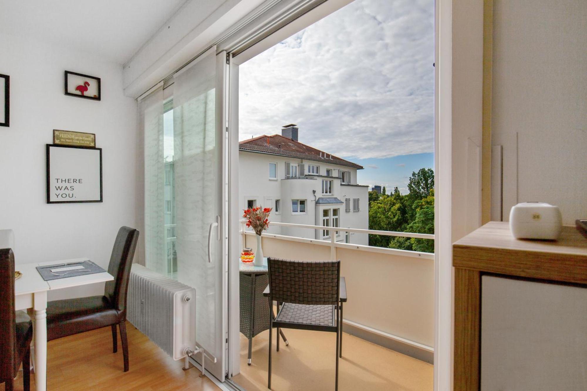 Charmante Stadtwohnung Im Zentrum Wiesbaden Ngoại thất bức ảnh